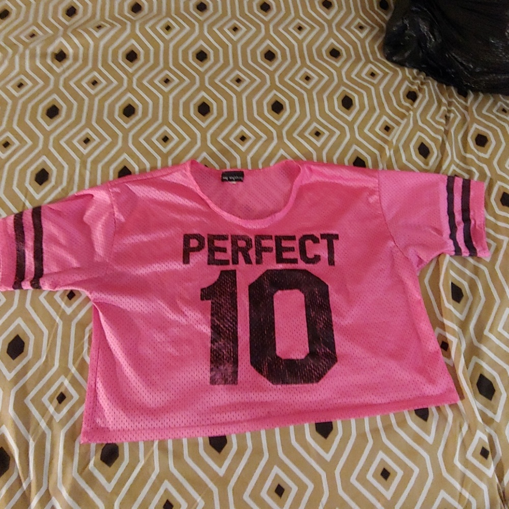 Perfect 10 crop top